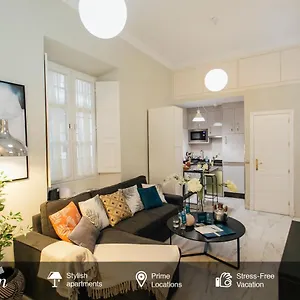 Comfortable Duplex- 1bd 2bth- Dean Miranda , Sevilla España