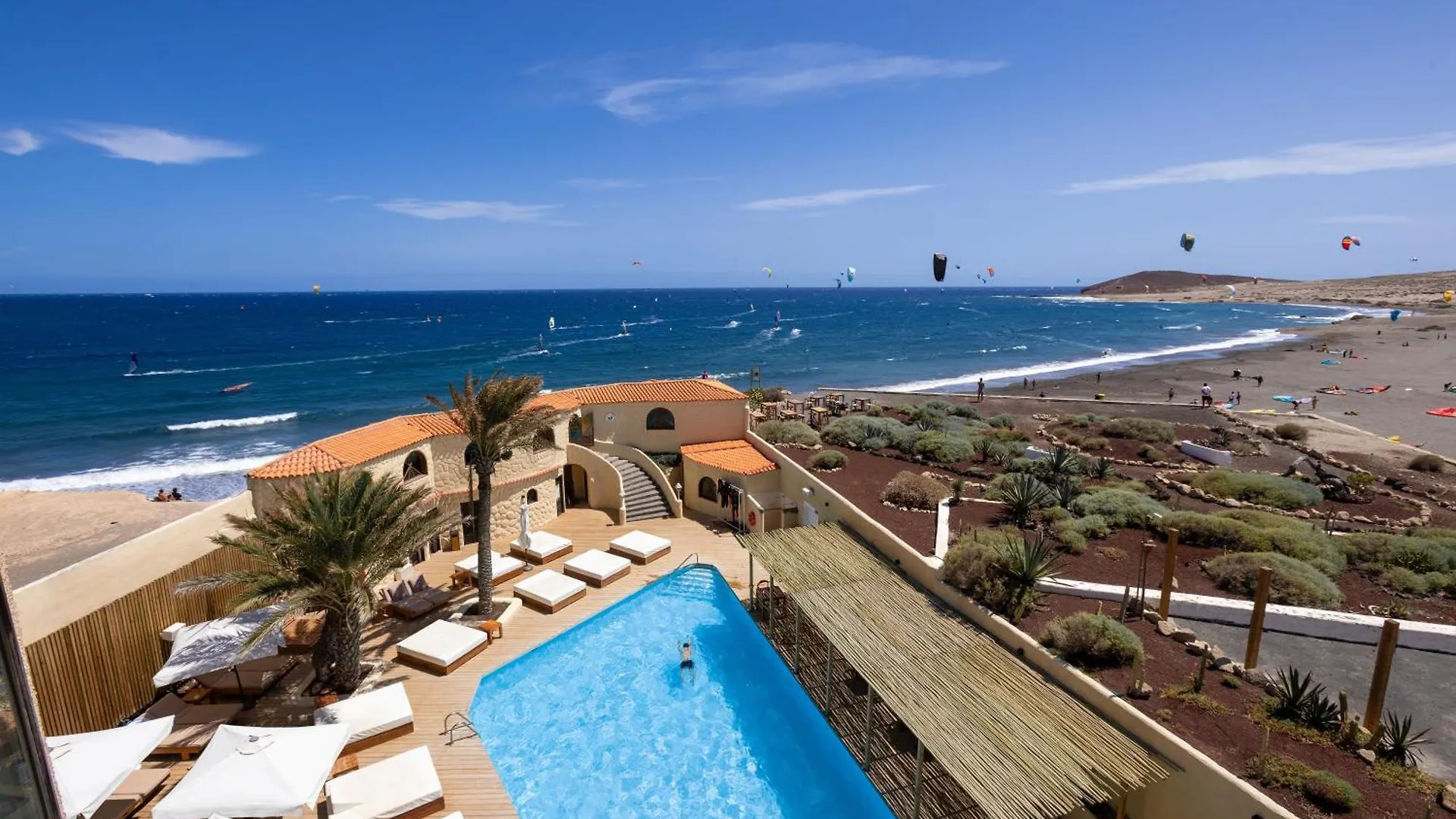 Playa Surf Cbbc Hotel El Médano Spanien