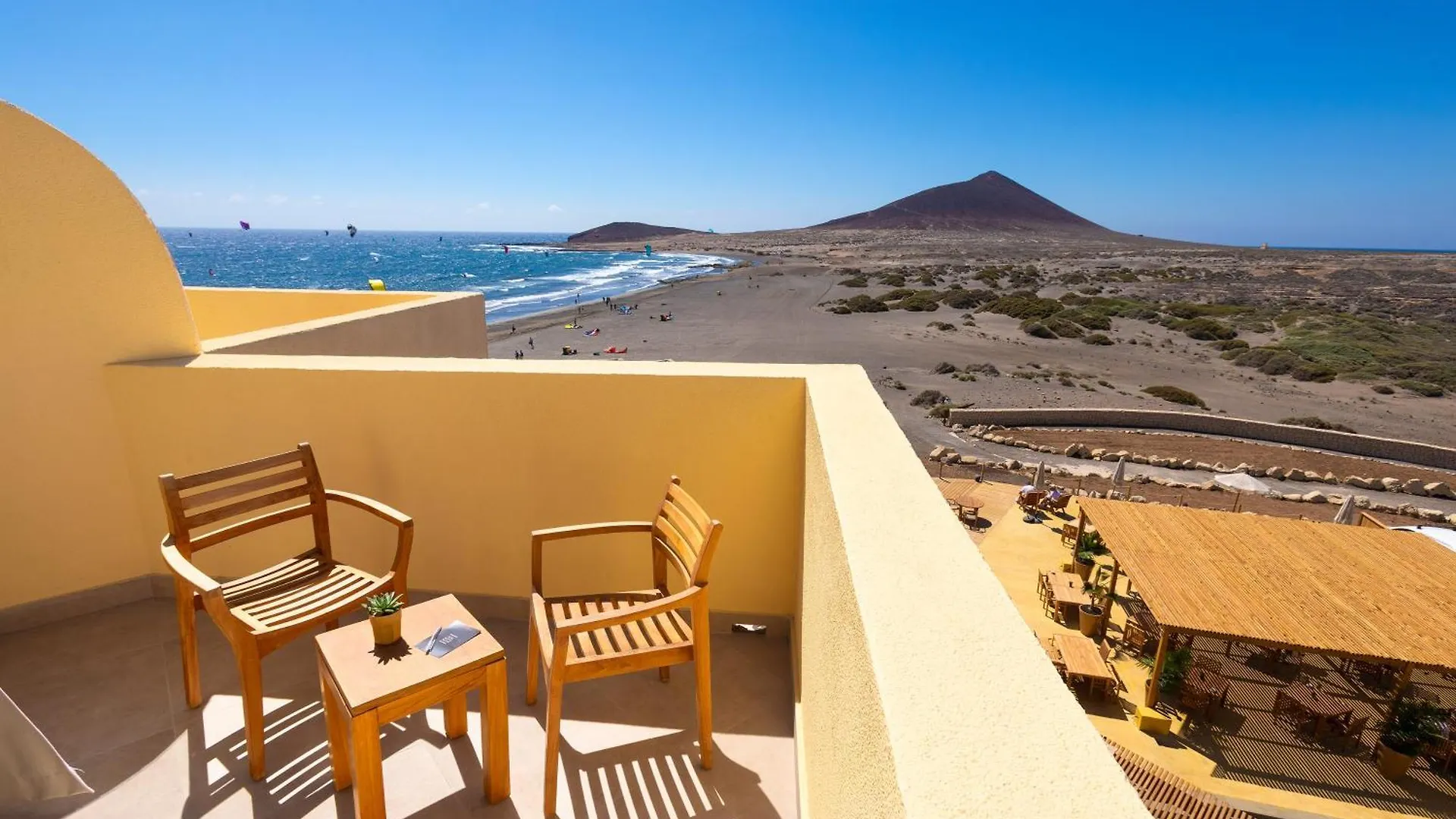 Playa Surf Cbbc Hotel El Médano 3*,  Spanien